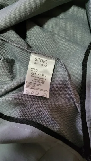 Chaqueta deportiva hombre verde oliva