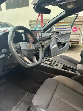 CUPRA Leon 2023