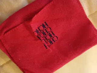 Monedero CH negro redondo