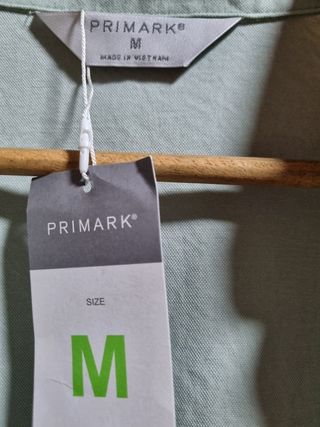 Camisa verde menta Primark talla M