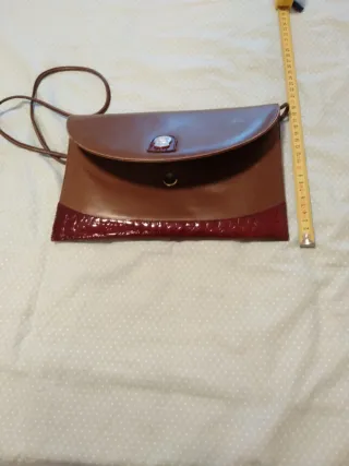 Pertegaz Cartera Piel Vintage Marrón Roja