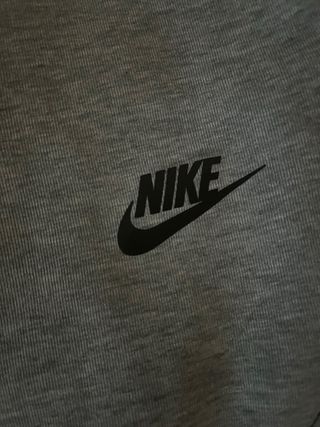 Pantalón chándal Nike gris