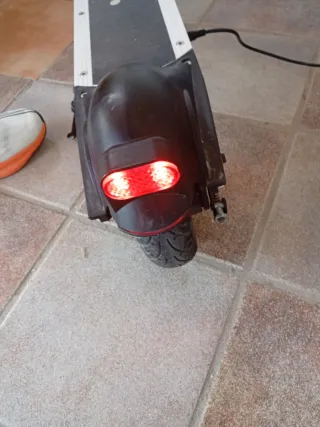 Patín Eléctrico URBIKES 350W