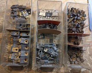 TRANSISTOR AL SILICIO VINTAGE - NUOVI E USATI