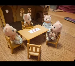 Sylvanian Families Casetta sul Lago