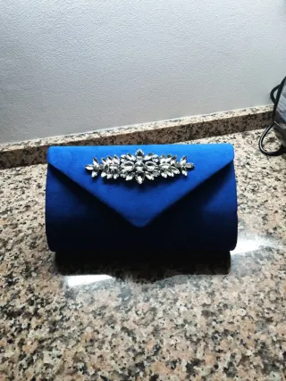 Bolso de fiesta azul con pedrería