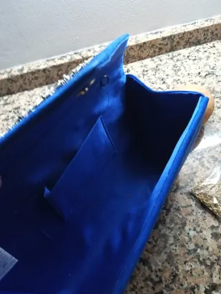 Bolso de fiesta azul con pedrería