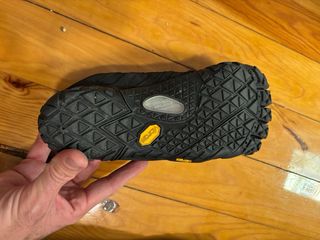 Vibram 5 dedos trail negras