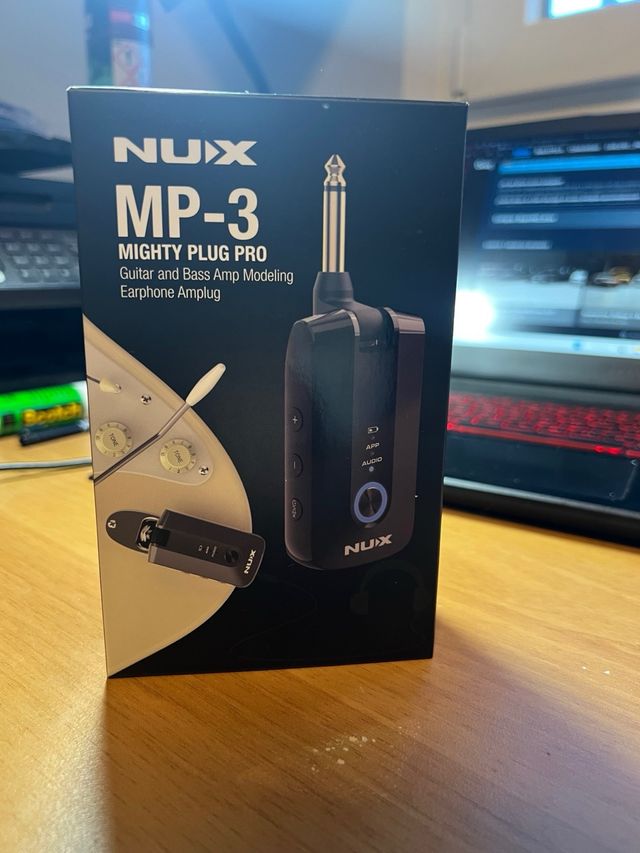 NUX Mighty Plug PRO Amplificatore Nero/Oro