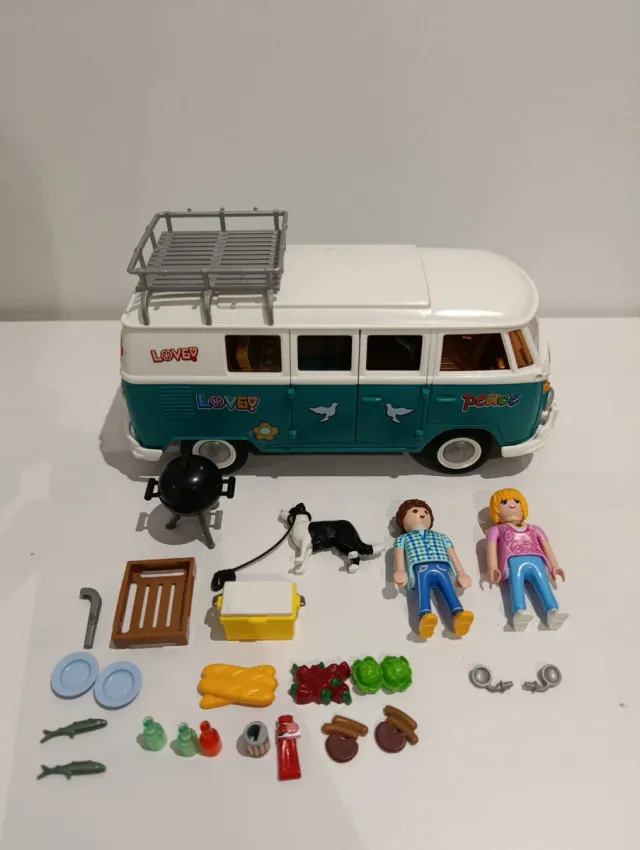 Playmobil 71725 Furgoneta Volkswagen 4