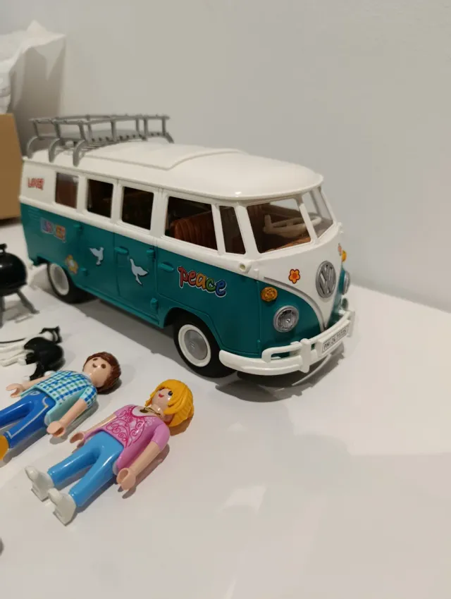 Playmobil 71725 Furgoneta Volkswagen 4