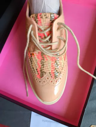 Zapatos de plataforma con tejido