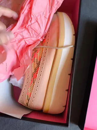 Zapatos de plataforma con tejido