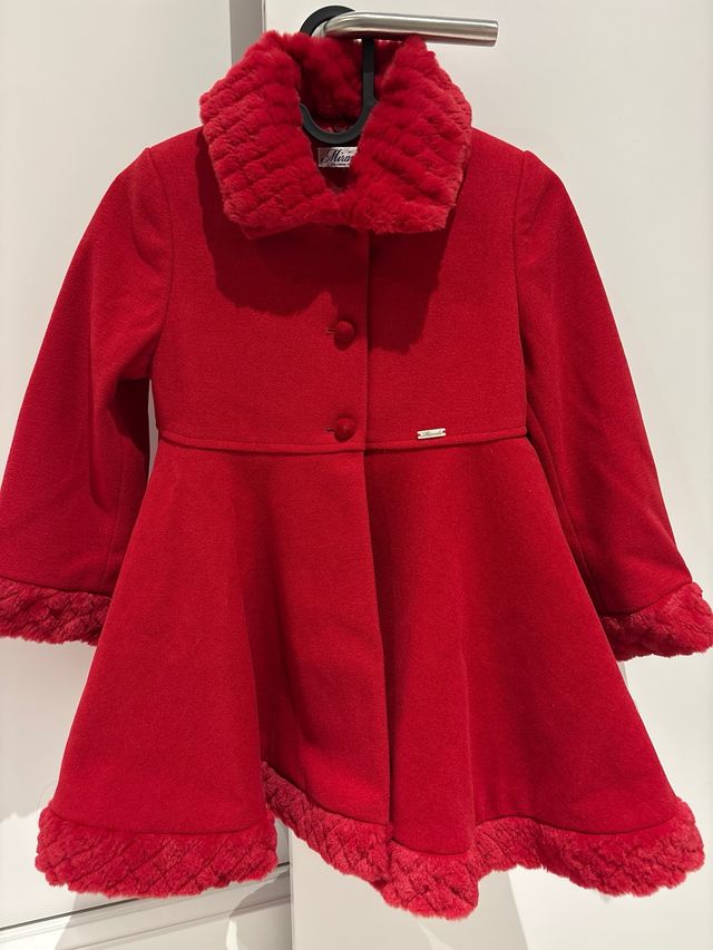 Abrigo niña Miranda paño rojo , talla 6 años