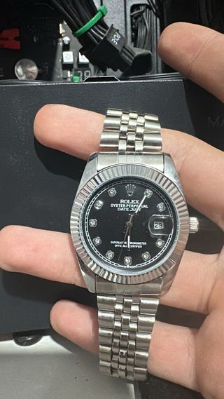 Reloj elegante plateado