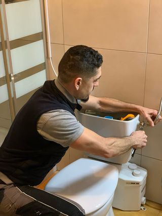 Fontanero Plomero a domicilio