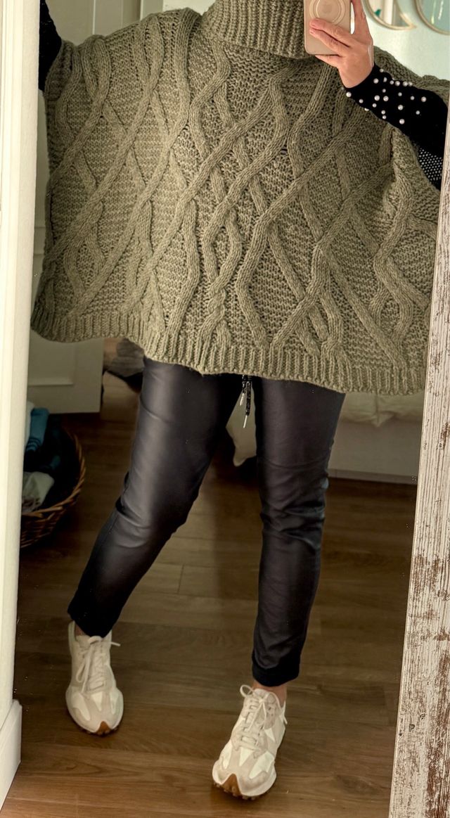 Jersey lana cuello alto trenzado