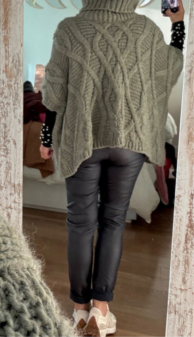 Jersey lana cuello alto trenzado