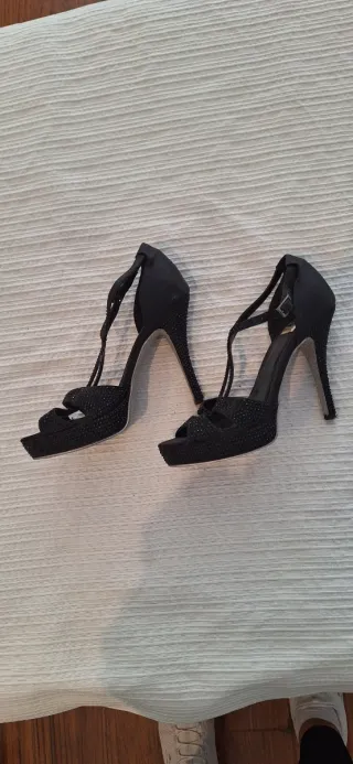 Zapatos de fiesta/noche negros con pedrería