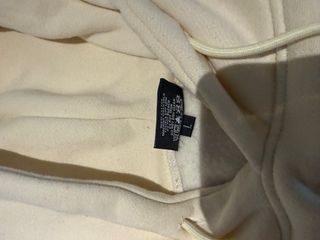 Sudadera Stussy Beige y Negra