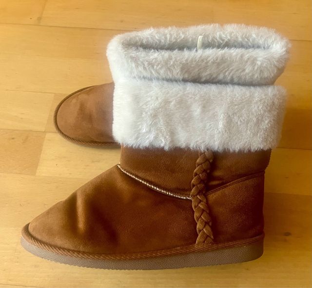 Botas borreguito niña Esfera