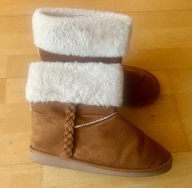 Botas borreguito niña Esfera