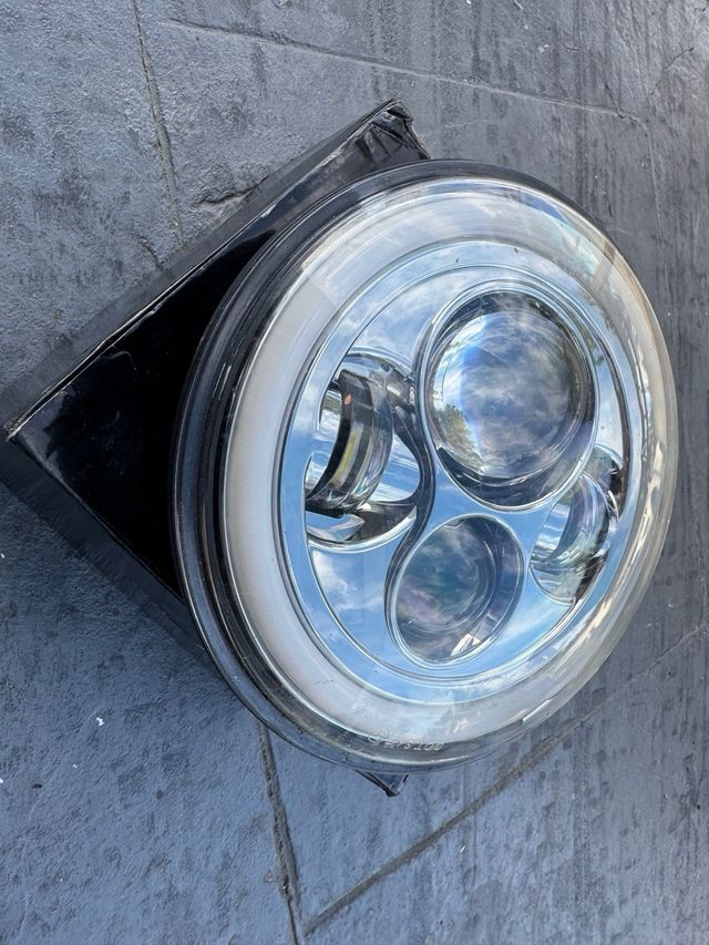 Faro LED Harley Davidson