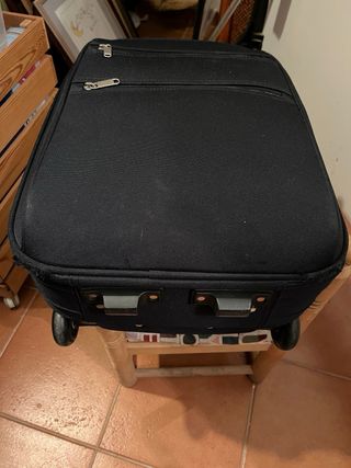 Maleta de viaje pequeña negra30x53x22