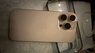 iPhone 16 Pro Color desierto Negociable