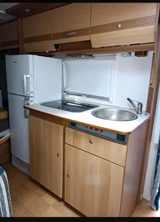 CARAVANA hymer Carado