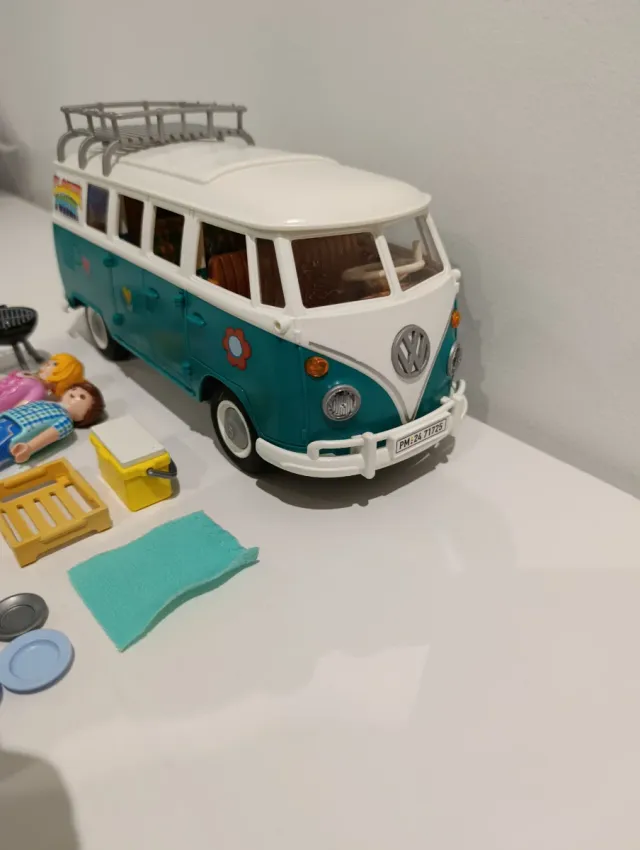 Playmobil 71725 Furgoneta Volkswagen 5