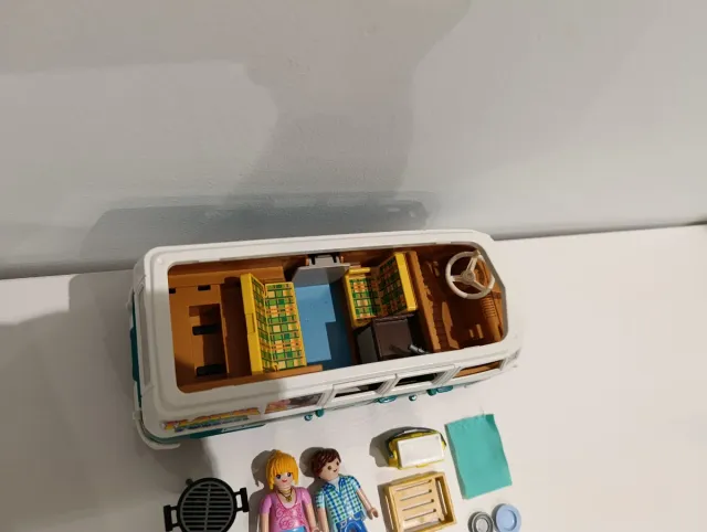 Playmobil 71725 Furgoneta Volkswagen 5