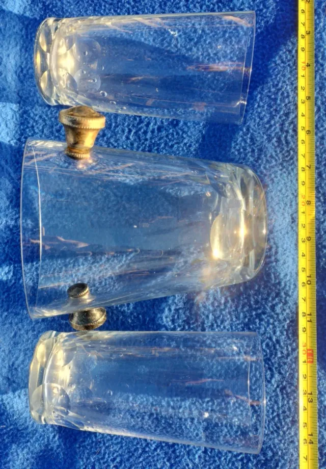 Cubiteras-6;vasos de cristal tallado nuevos