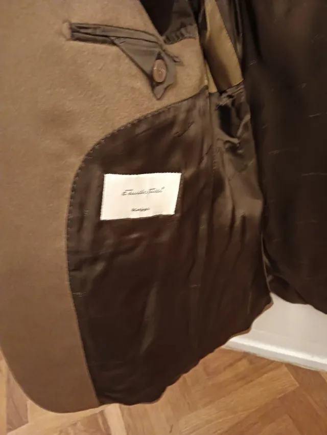 Americana de Cachemira Marrón