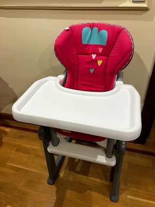 Trona pupitre con funda rosa