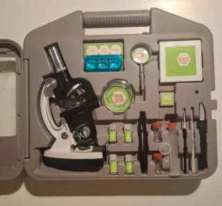 Microscopio Celestron