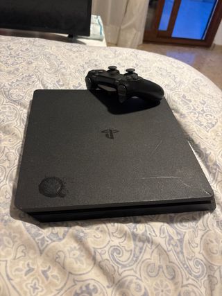 PS4 Slim Negra