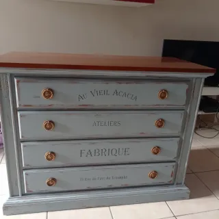 Cassettiera shabby chic