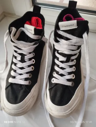 Zapatillas Stradivarius Negras