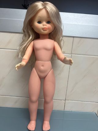 Nancy articulada años 70 leer bien descripción