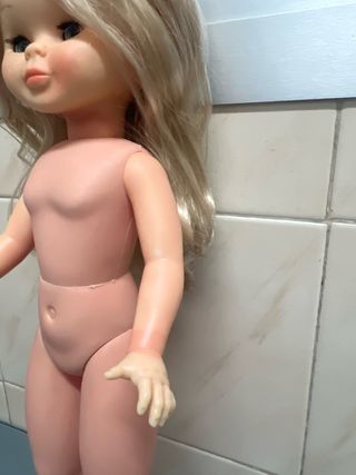 Nancy articulada años 70 leer bien descripción