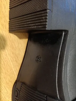 Botines negros nuevos sin estrenar