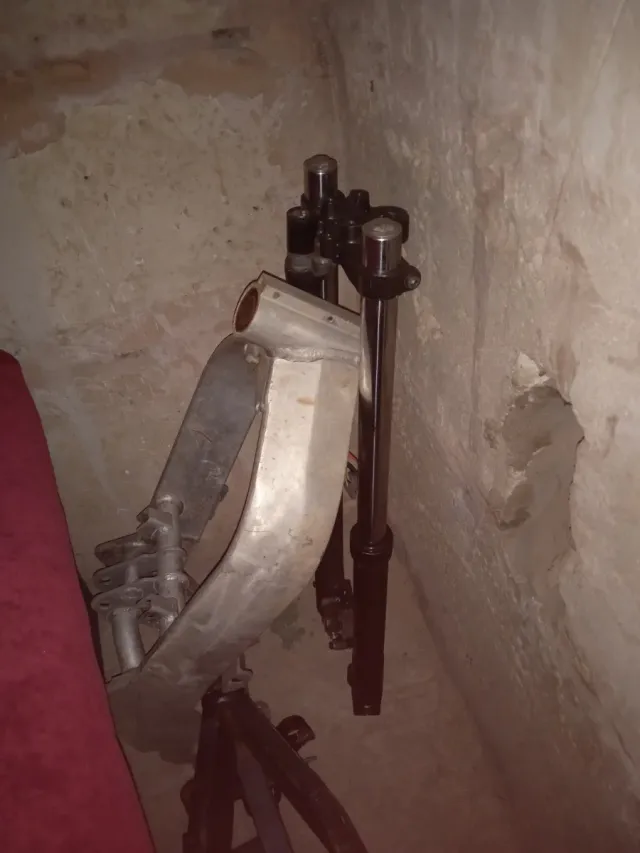 Telaio Derbi Senda e GPR senza documenti