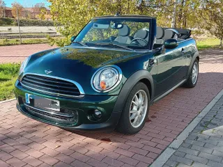 MINI Cabrio 2011