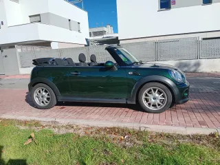 MINI Cabrio 2011