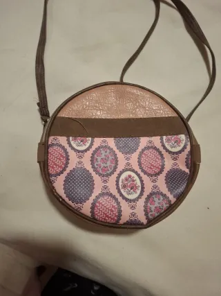 Bolso redondo niña dibujo