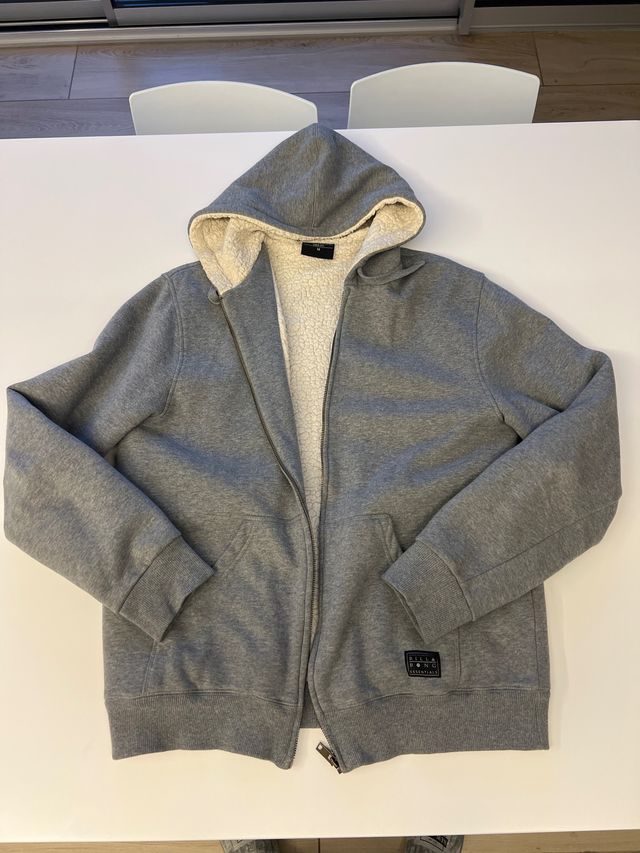 Sudadera Billabong forrada borrego gris
