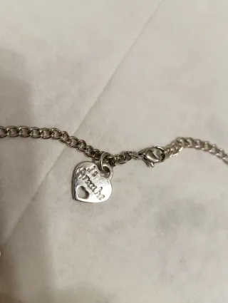 Collana con bambolina