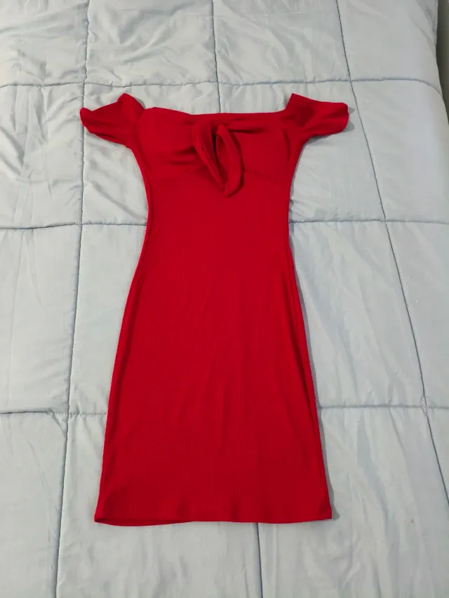Vestido rojo talla S con solo 1 uso
