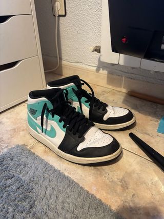 Jordan 1 Talla 46 Verde y Blanco